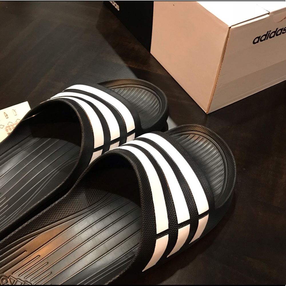 Adidas Duramo Slides Men Sandals size 12 - Picture 7 of 8